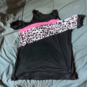 Black with leopard/pink open shoulder short sleeve top